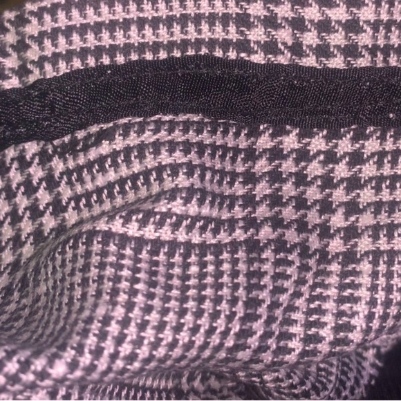 Vintage 60s Black and White Houndstooth Plaid Dress. - Picture 5 of 9